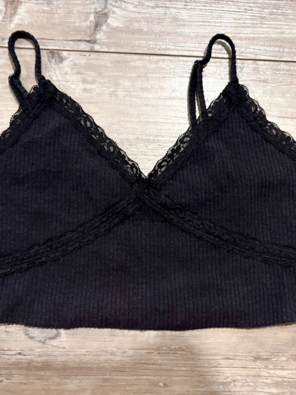 Aéropostale Black Lace Trim Ribbed Bralette (Medium)